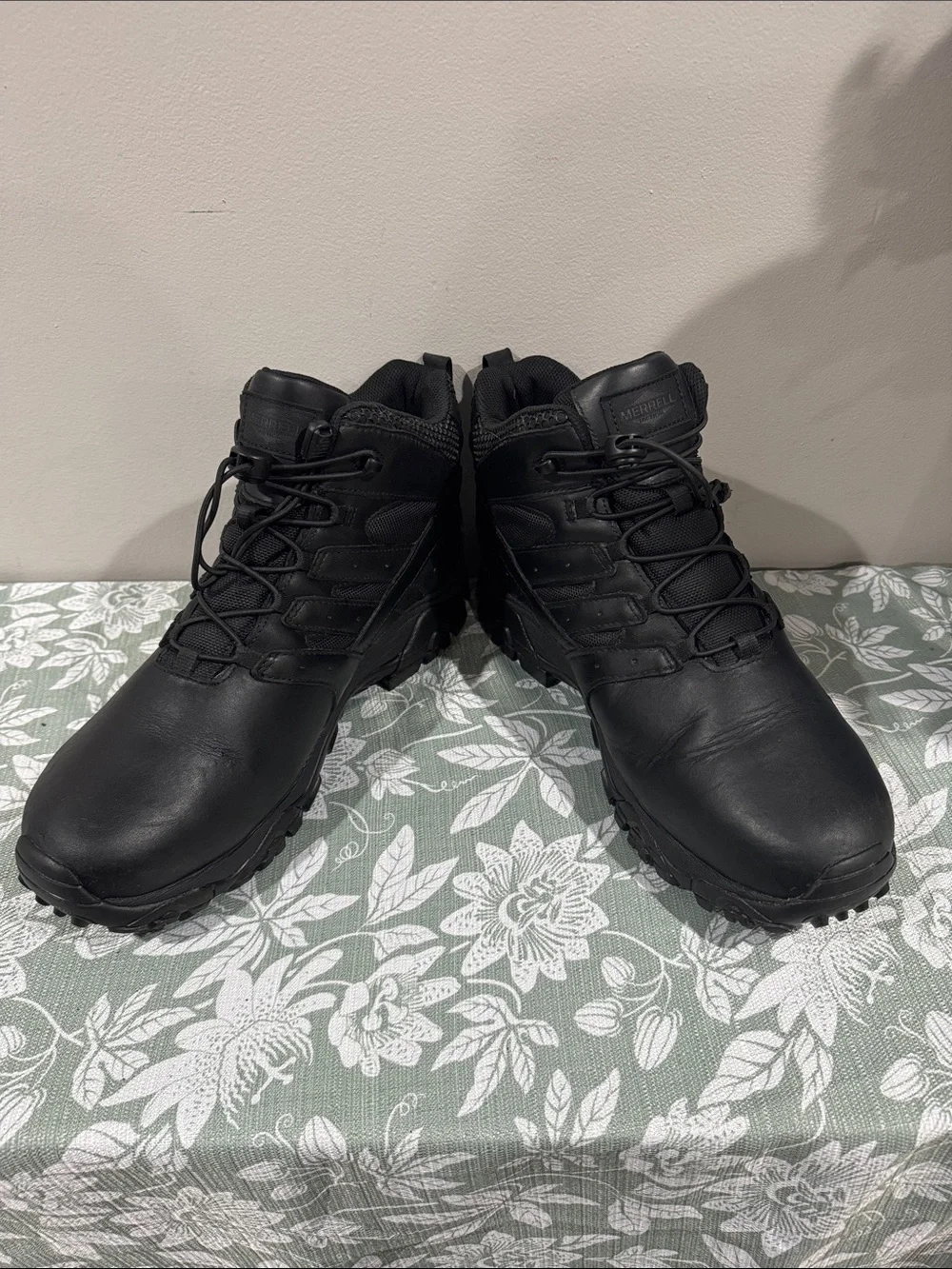 Merrell sturdy mid